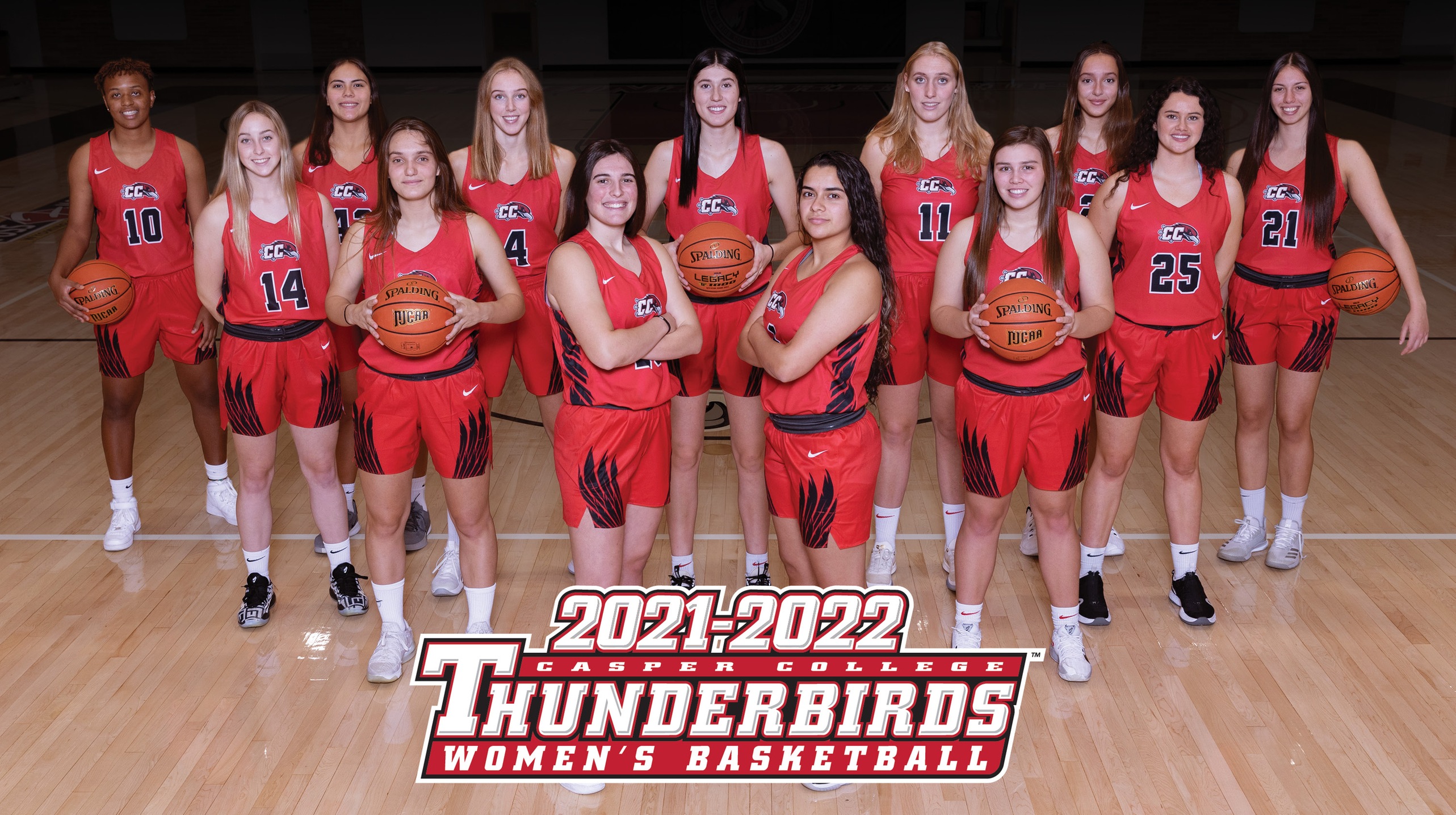 2021-22 Women's Basketball Team Photo